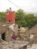 San Miguel de Allende 20030023.jpg Climb down to the city