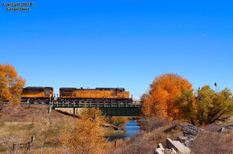up6862south_at_carr.jpg