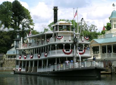 u34/hfalkner/medium/34770830.LibertyBelle.jpg