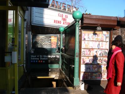 Subway Access at 3rd St  & 6th Avenue