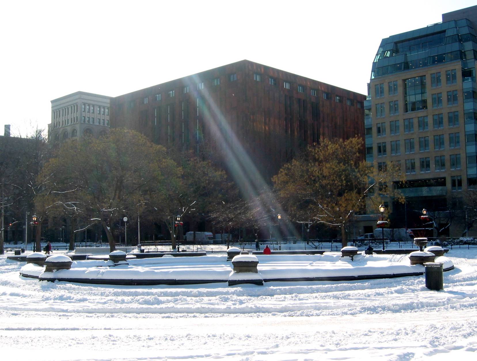 Winter Spotlight on the Fountain