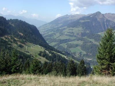 Fahrt mit Kabinenbahn und Wander von Sonntag nach Stein