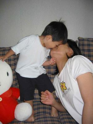 11_7_04p.jpg