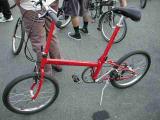 Red Bike Friday Pocket Metro looking for Lynette (and trouble with its quick releases latched closed in the wrong direction!)