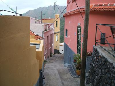 street, Ibo Alfaro section of town