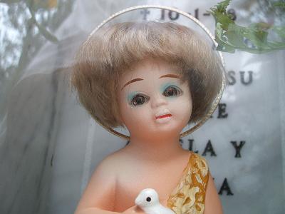 petrifying holy baby statuette