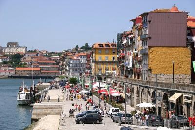 Another view of Ribeira