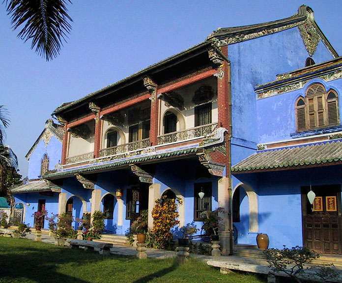 Cheong Fatt Tze Mansion exterior