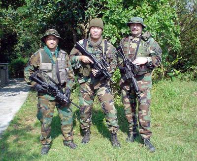 Mon Kalashnikov and Kalbs