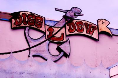 0401007 Diss & Dew