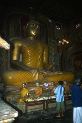 temples001_Buddha.jpg