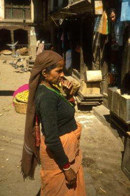 people004_woman.jpg