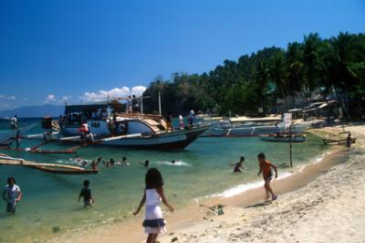 people039_kids+beach.jpg