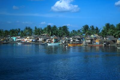 u34/lcarlsen/medium/34777094.people058_slum.jpg