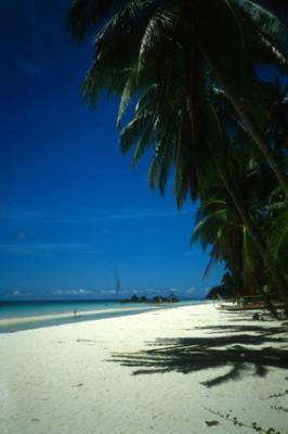 Islands042_beach_Boracay.jpg