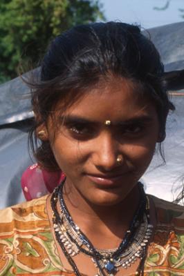 Basi_034_younggirl.jpg