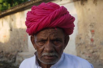 Basi_041_man+turban.jpg