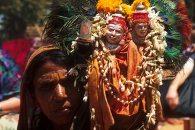goa03_holywoman.jpg
