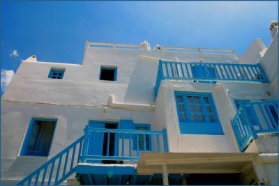 u34/lens/medium/31268921.IMG_213mykonos.jpg