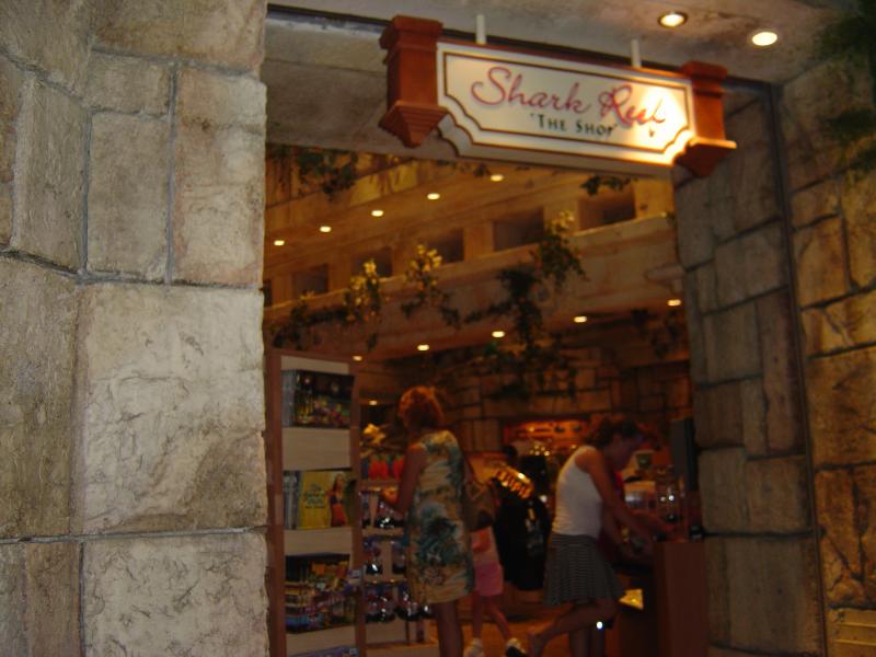 Shark Reef Gift Shop at Manadalay Bay