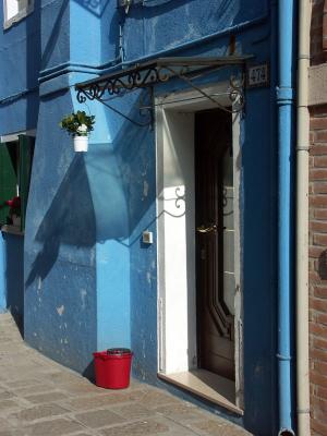 Red bucket in Burano - Venice
