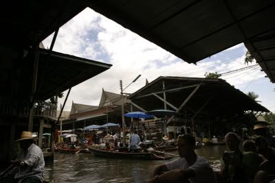 Boat Market 2