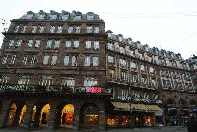 A07B4508_RT16.jpg