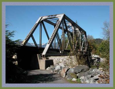 The bridge before the train arrived.