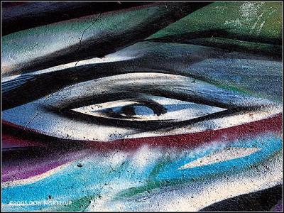 u34/minoltaman/medium/22596056.eyes42.jpg