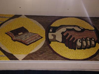 u34/mrtea630/medium/22386108.919039192003CornPalaceinMitchelSD13.jpg