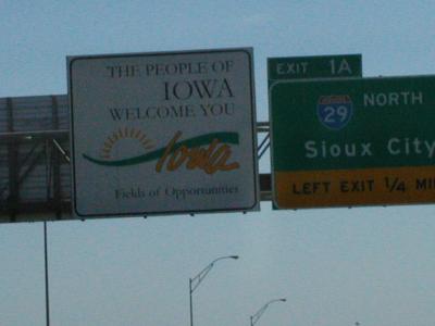 9-24-2003 Iowa State Line sign.JPG