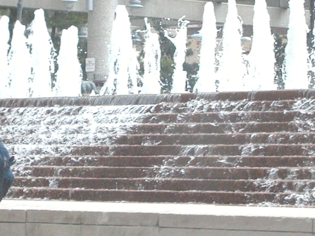 9-25-03 Water Fountain in Kansas City, MO.  2.JPG