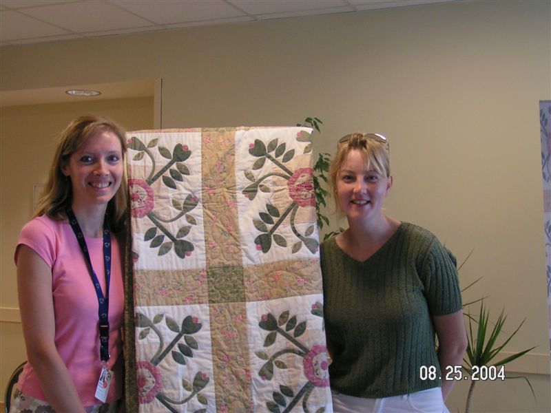 Raffle quilt display 8-25-04 003.jpg