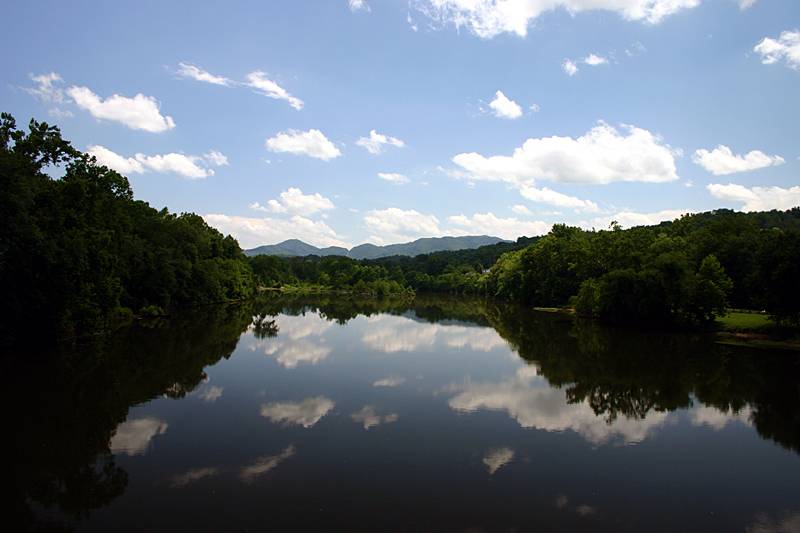 James River looking East.