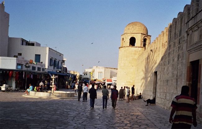 Medina wall, Sousee