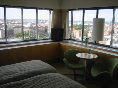 u34/oneworldisenough/medium/22606699.HotelDenmarkStyle.jpg