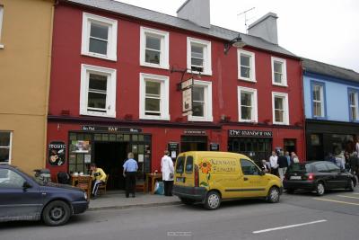003_Kenmare_pub_Wanderer.jpg