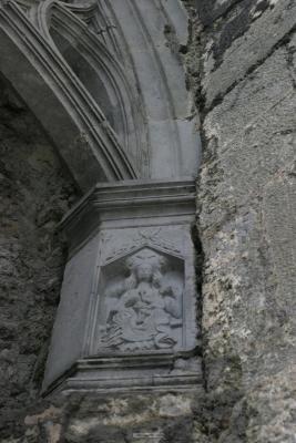 019__Ennis_friary_Mary_n_Jesus.jpg