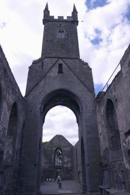 021_Ennis_friary.jpg