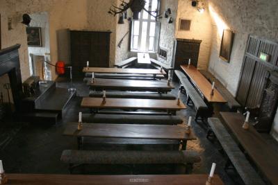 007__Bunratty_Dining_hall_above.jpg