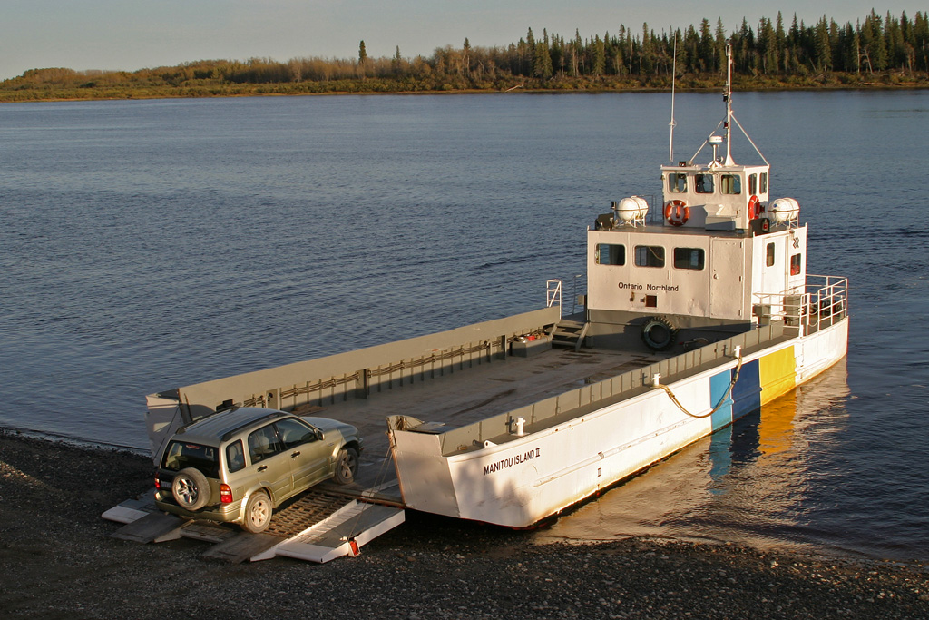 Unloading vehicle in Moosonee