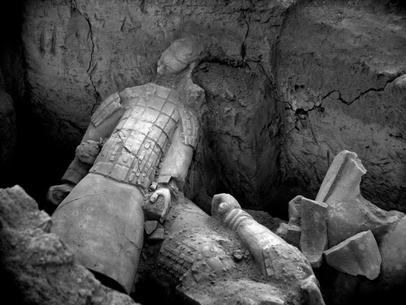Broken terracotta figures, Emperor Qins Tomb, Xian, China, 2004