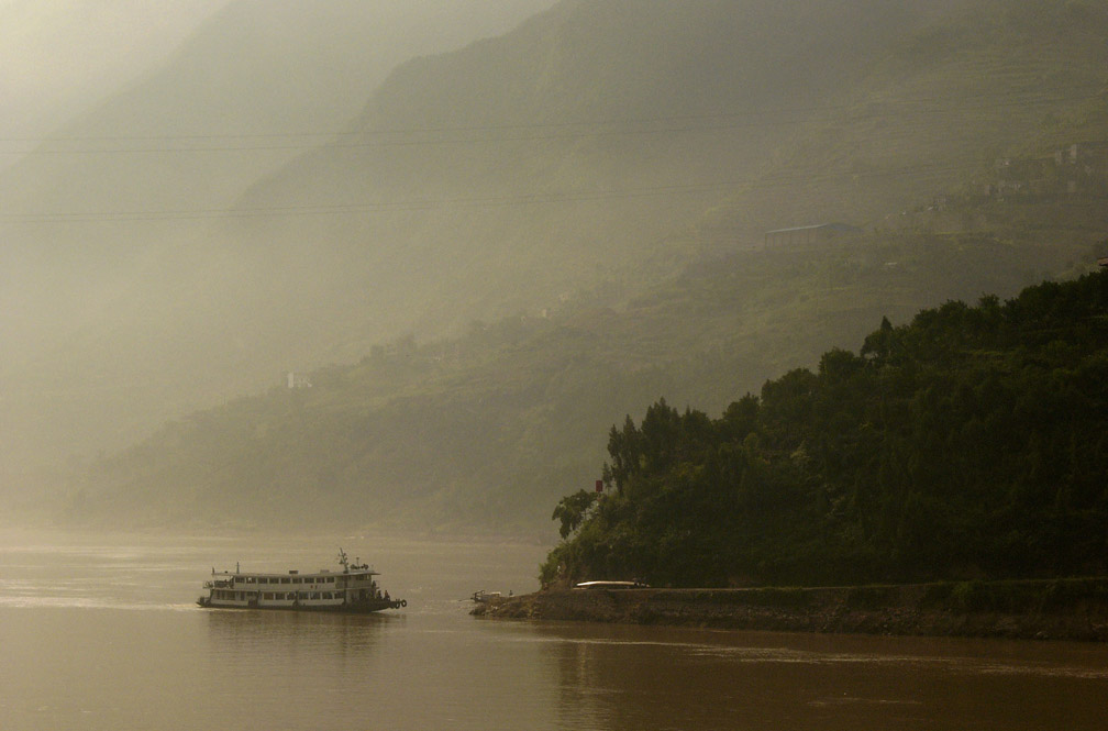 The Old Yangtze Ferry, Sanxia, China, 2004