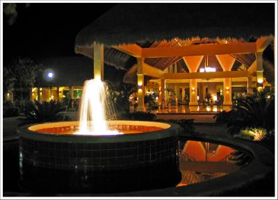 Grand Palladium Kantenah Resort Lobby