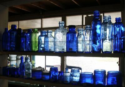 Collector's bottles, Honomu