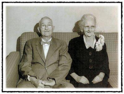 Winston Marshall Carter (1868-1962) and Ida Sue Crews Carter (1875-1959)