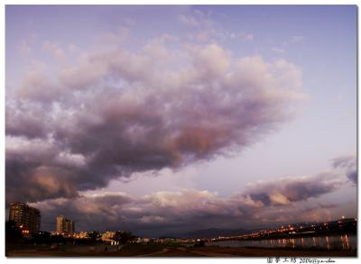 DSC_0695_697.jpg