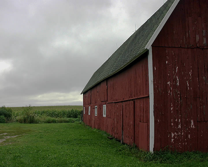 Aug. 29, 2004 -  Dark clouds gathering