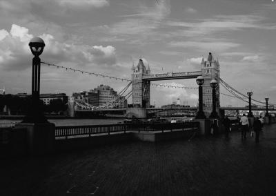 u34/stephen_lumsden/medium/34786727.bridge3.jpg