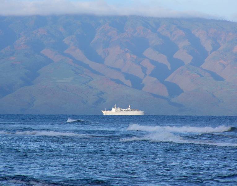 Cruise Ship Passing Lanai